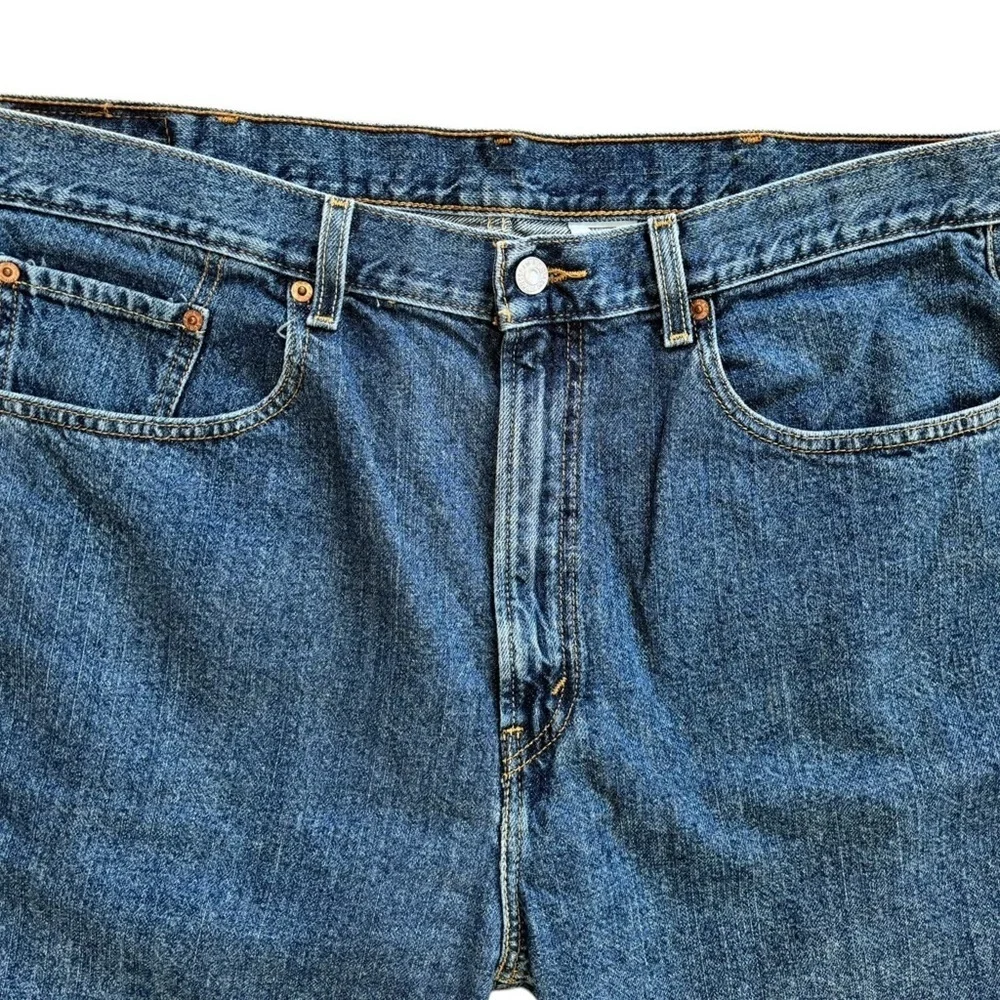 Levi’s Men’s 505 Regular Fit Denim Jean Shorts Jorts 38X10” Med Wash 100% Cotton